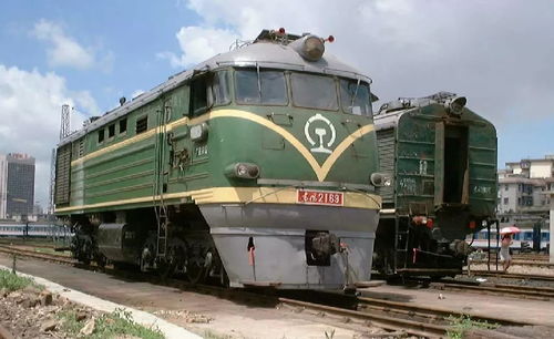 西瓜、橘子、老虎、藍貓……讓人大開眼界的中國火車機車簡譜及花名